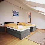 Jungmann Residence